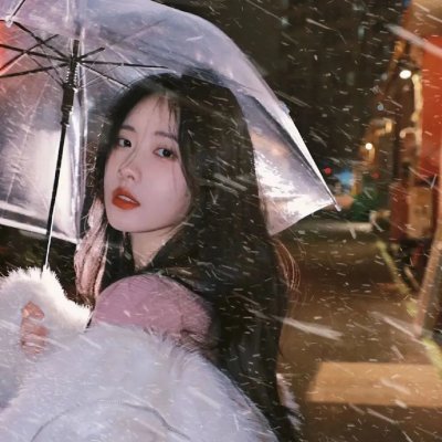 女税务员